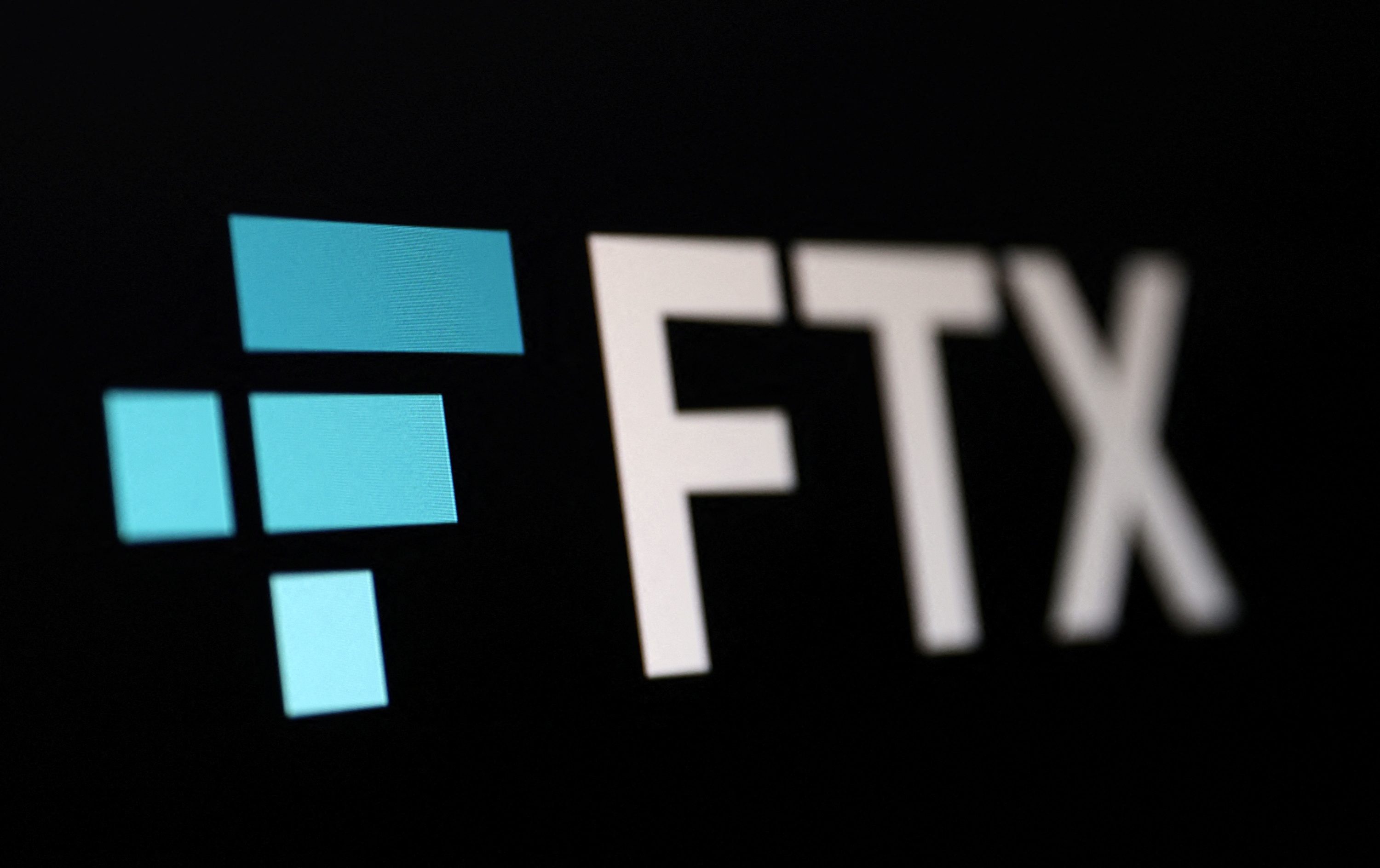 FTX begins payments for staff and vendors after weeks of doubt