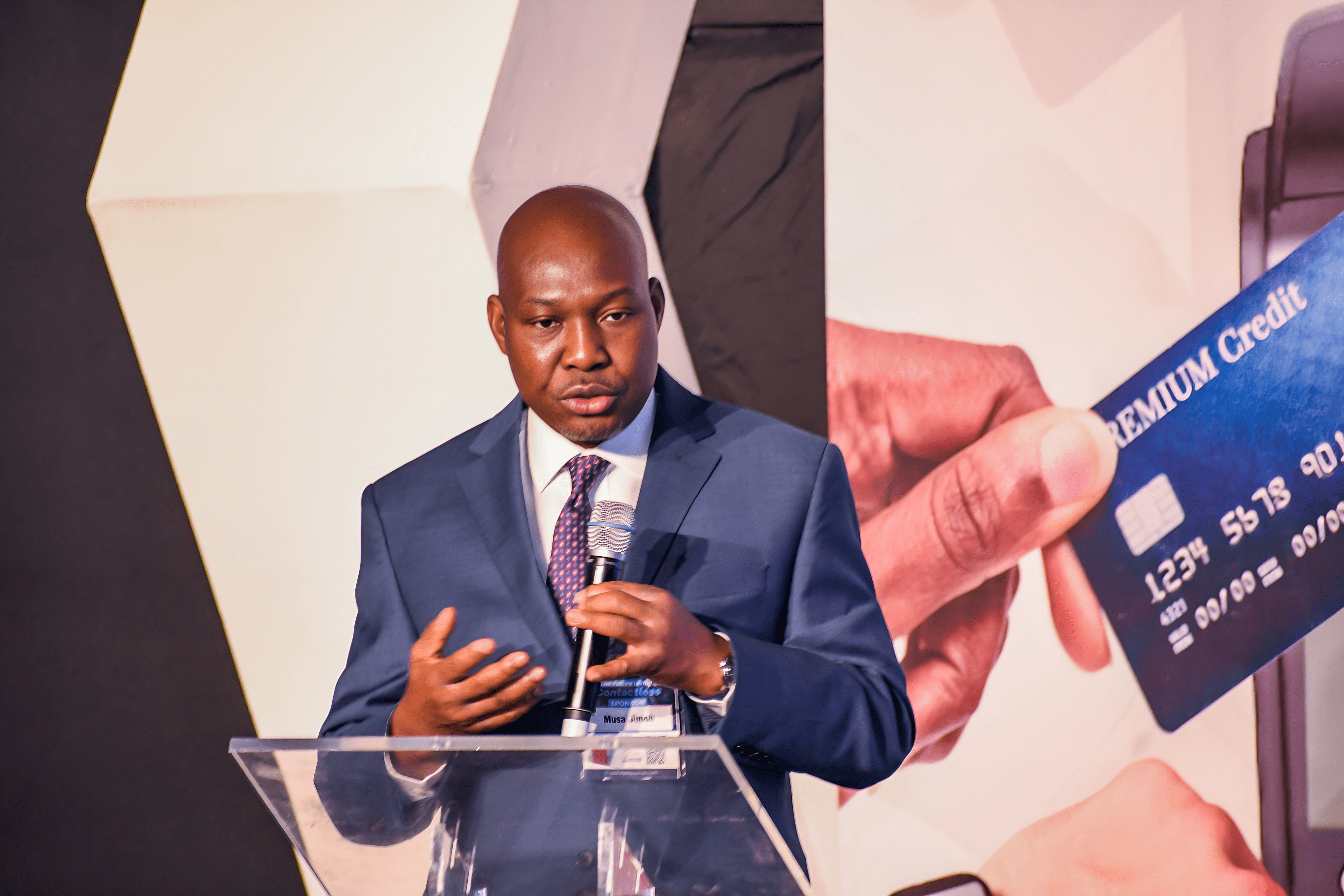 CBN sets limit for contactless payments to N15,000 per transaction, N50,000 a day