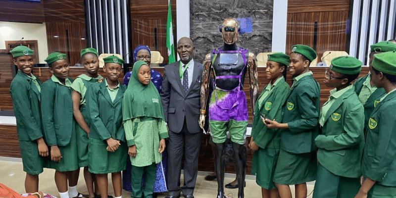 How school girls at FGGC Sagamu built an AI robot called Kiki-Saggy