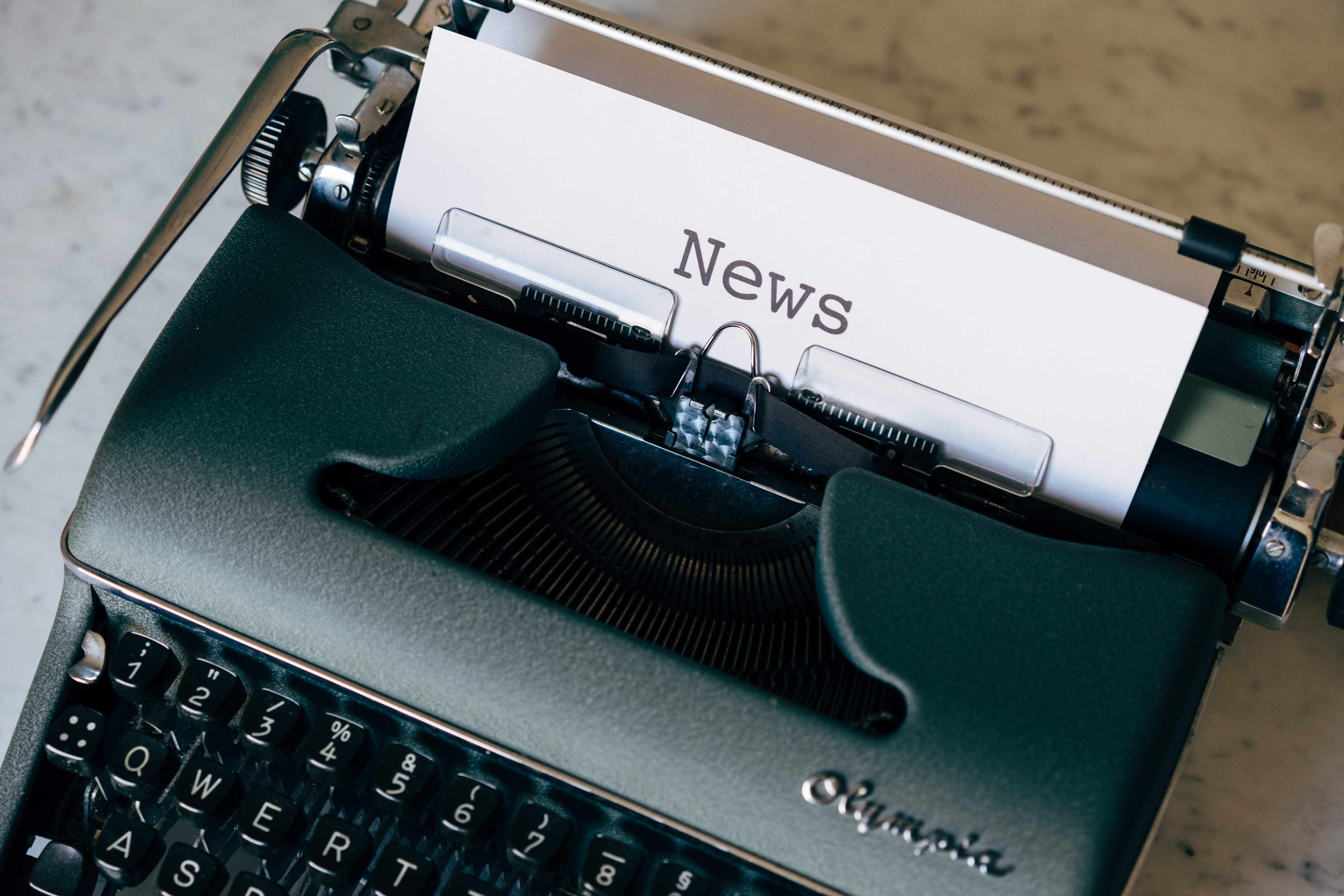 5 tips for writing compelling press pitches that will get media attention