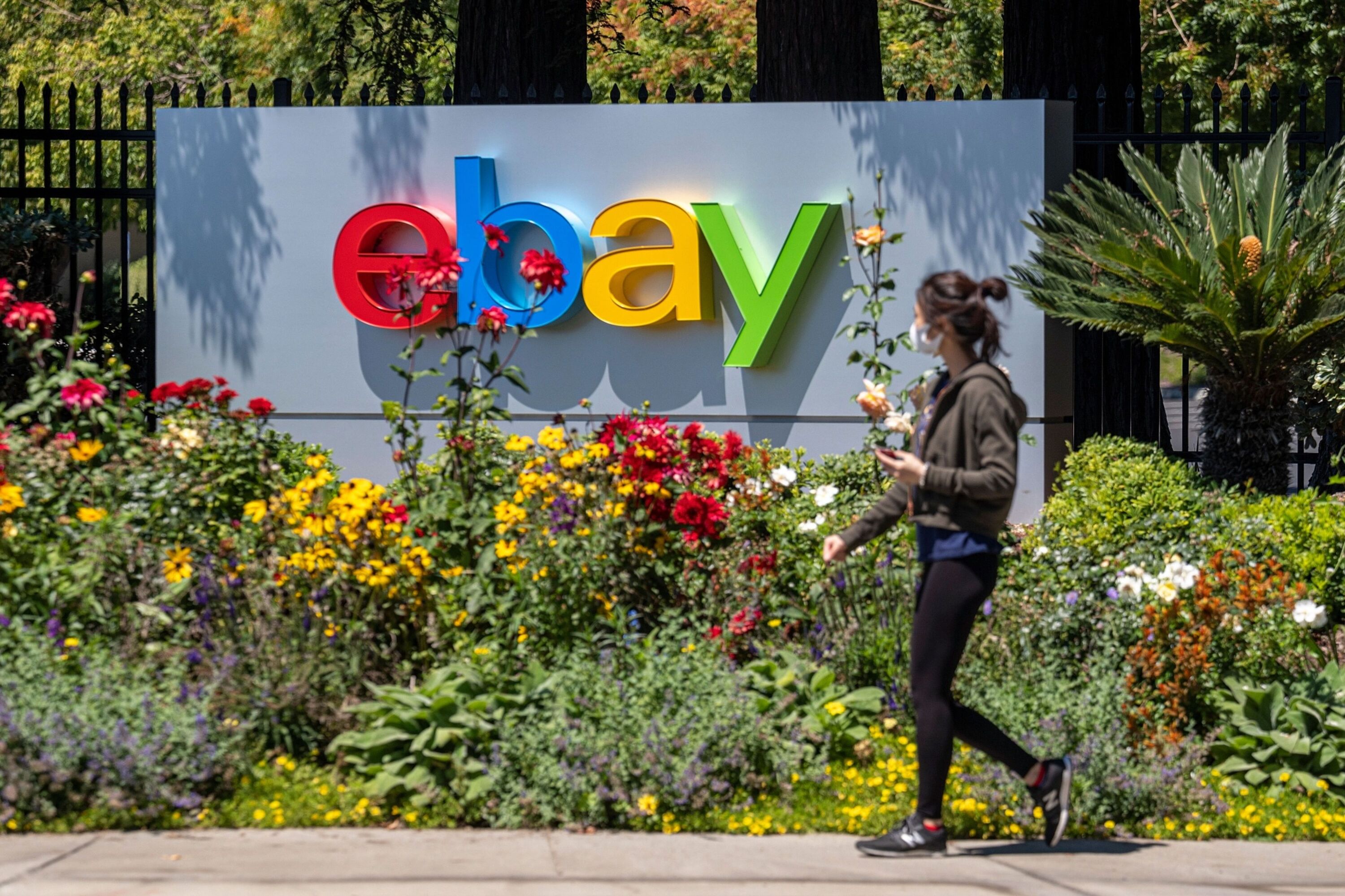 Tech layoffs: eBay is reducing its workforce by 1,000 employees