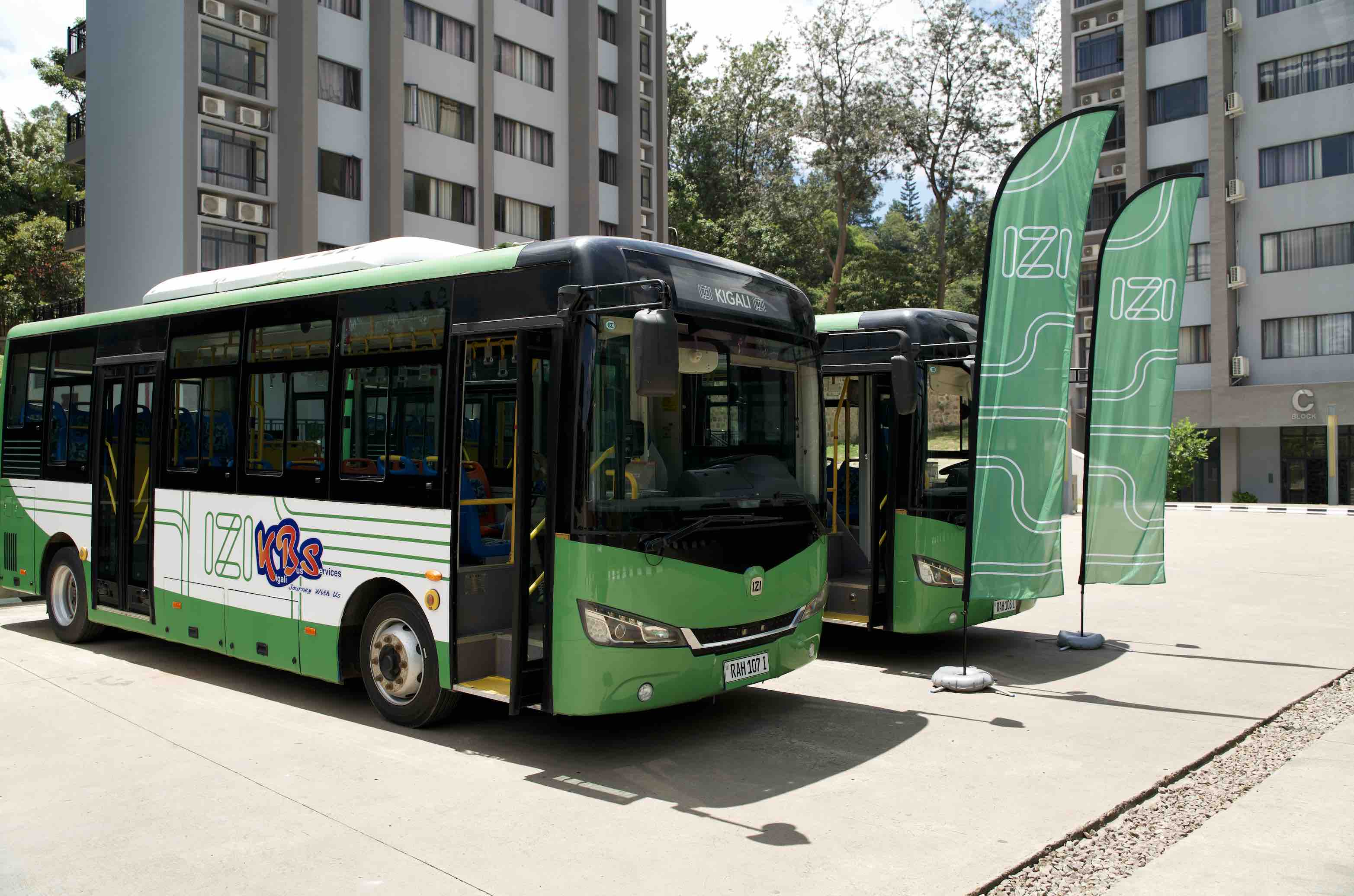 Electric Vehicles: IZI Rwanda delivers 5 electric buses to ease public transportation in Kigali