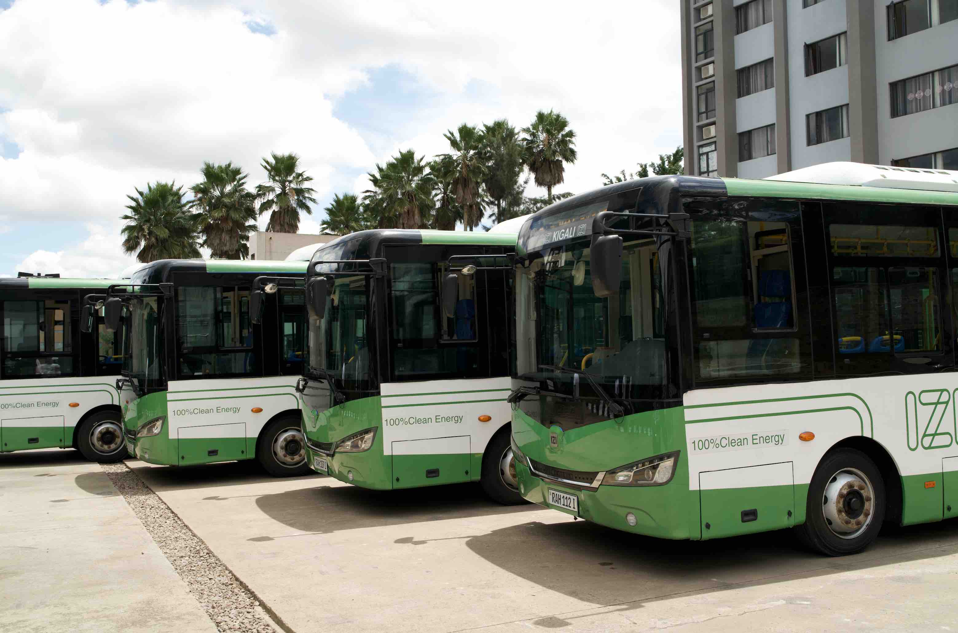 Electric Vehicles: IZI Rwanda delivers 5 electric buses to ease public transportation in Kigali