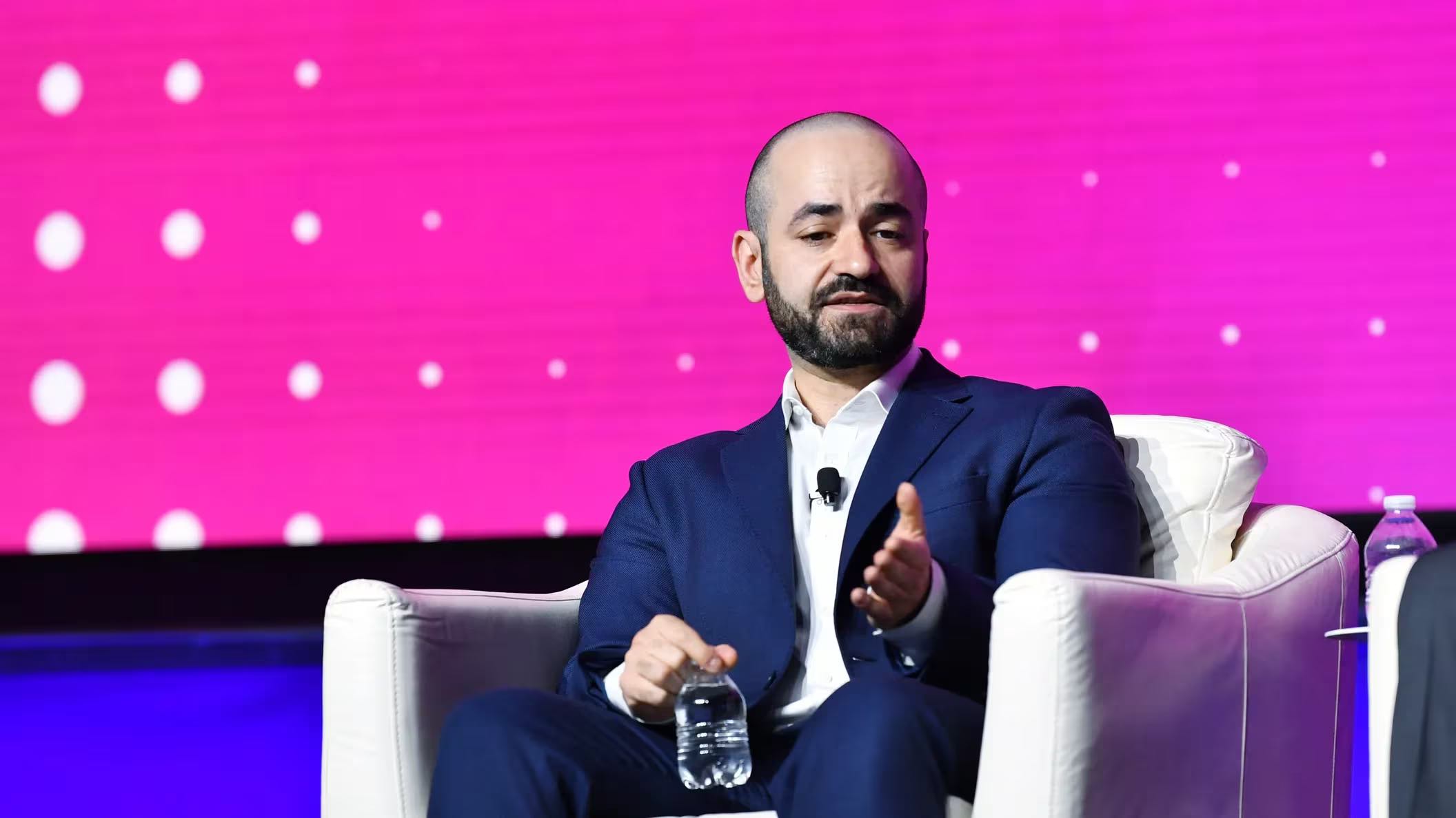 Tigran Gambaryan, Binance's head of crime compliance, is being held in a Nigerian prison. (Shutterstock:Consensus)