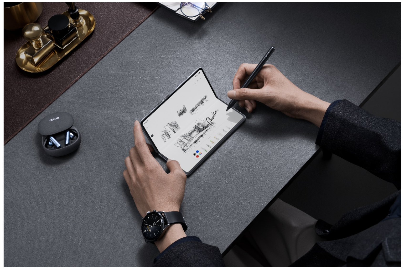 TECNO Unveils PHANTOM V Fold2 5G – An AI-enhanced Large-Screen Powerhouse of Productivity and Creativity