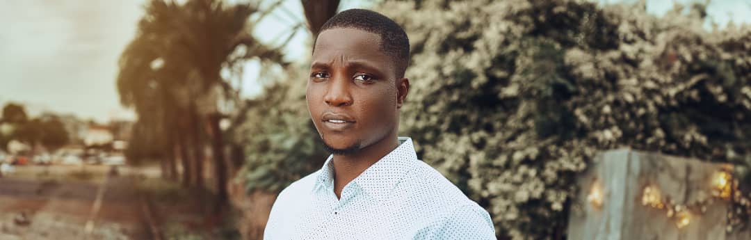 Kayode Ariyibi’s Journey of Designing for Impact: Transforming Healthcare, Music Streaming, and Fintech Products through UX