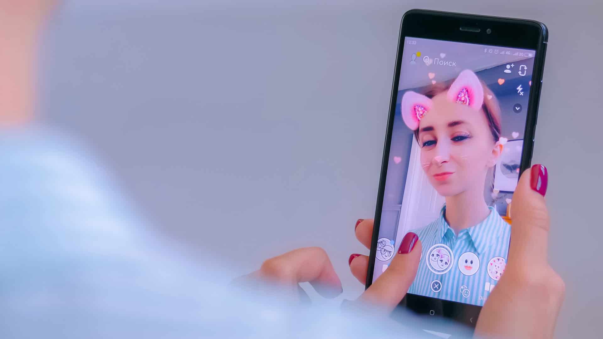 TikTok to ban teenagers from using beauty filters over mental health issues 
