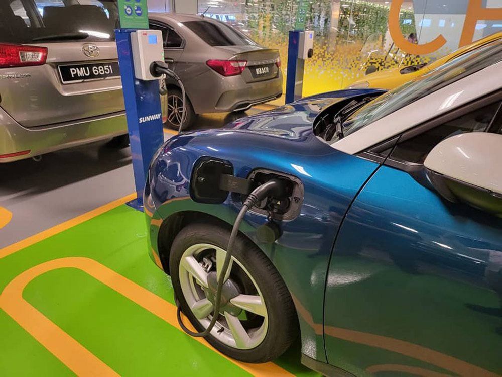 Electric vehicle