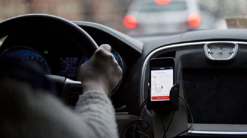 Moove brutally scolds driver who picked rides on inDrive amid ride shortage on Uber
