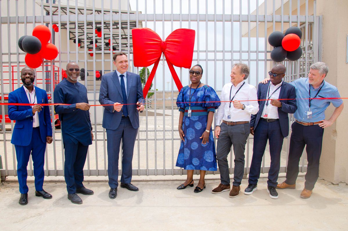 LG2.3: Equinix opens latest data center expansion in Lagos