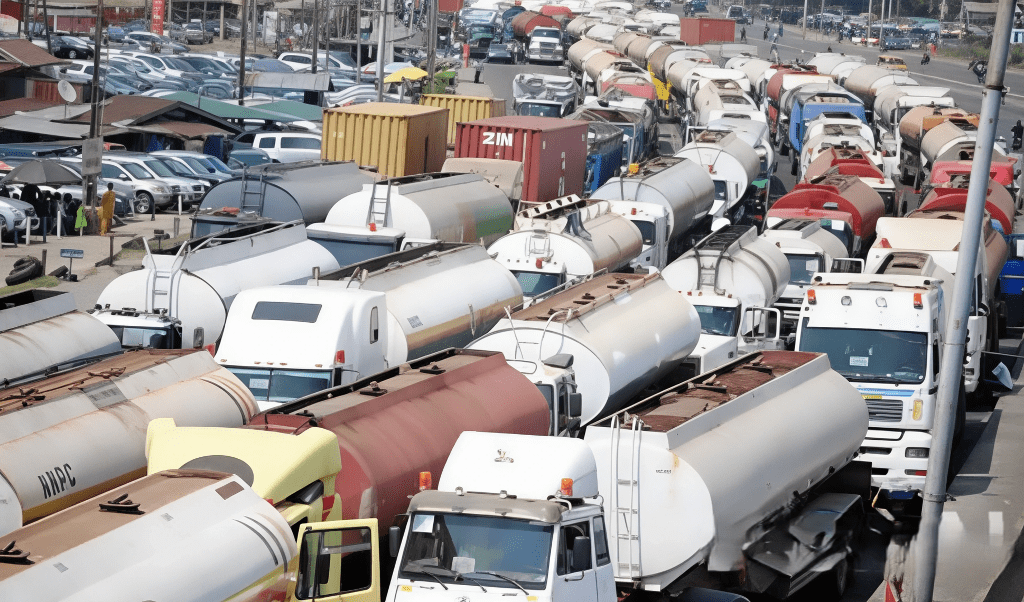 E-Call Up System: Lekki-Epe Petroleum Tanker Drivers set to boycott loading today over levy enforcement